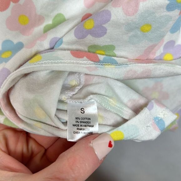 PacSun Floral Crop Top. Size Small. - Picture 6 of 7